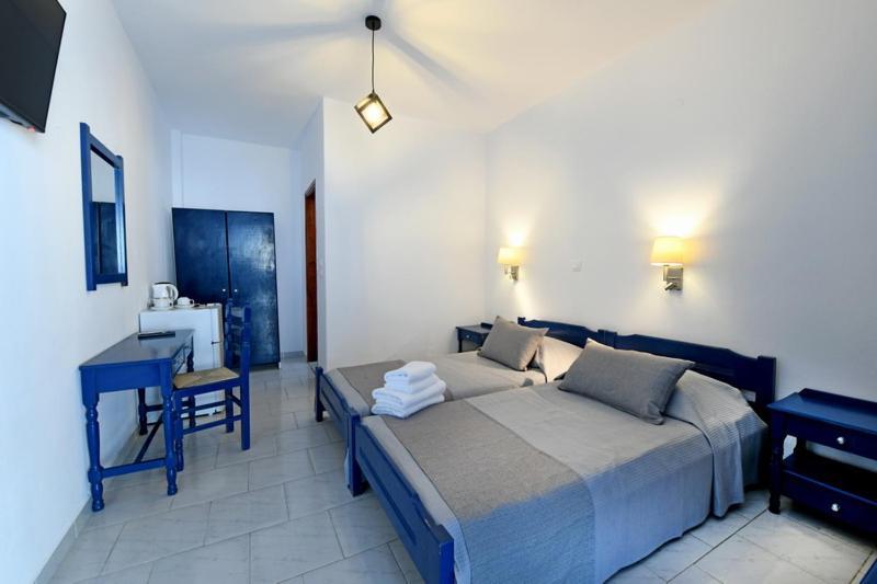 Lunar Santorini Hotel เปริสซา ภายนอก รูปภาพ