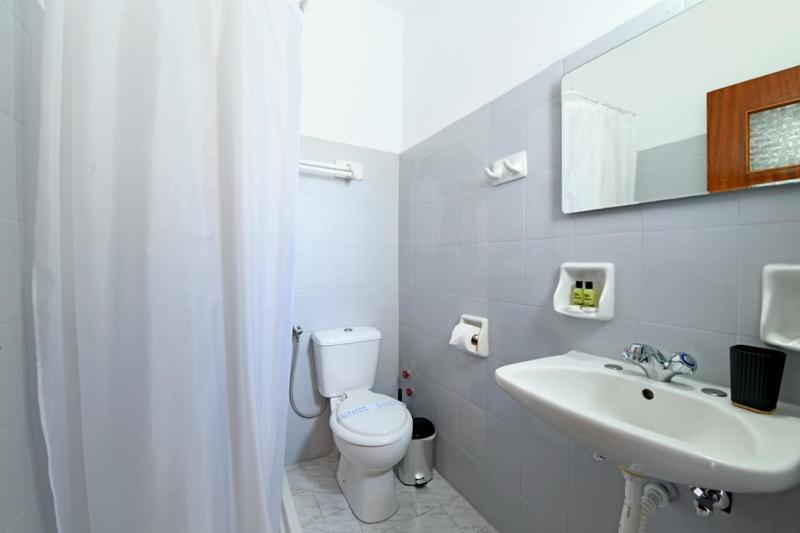 Lunar Santorini Hotel เปริสซา ภายนอก รูปภาพ
