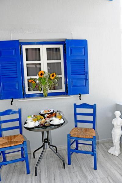 Lunar Santorini Hotel เปริสซา ภายนอก รูปภาพ