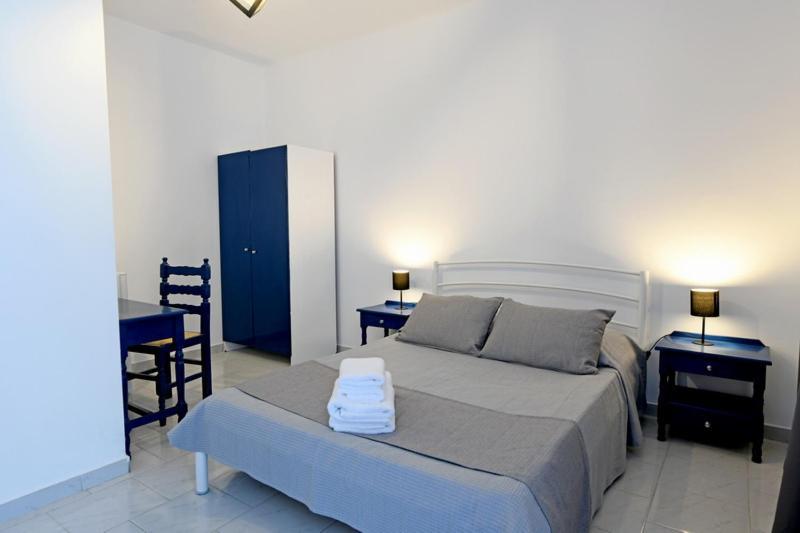 Lunar Santorini Hotel เปริสซา ภายนอก รูปภาพ