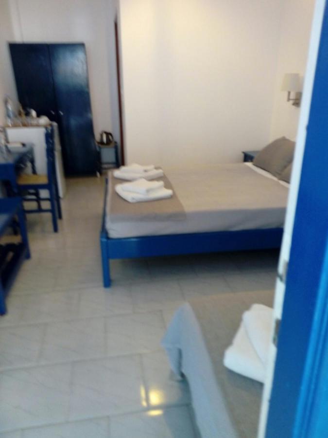 Lunar Santorini Hotel เปริสซา ภายนอก รูปภาพ